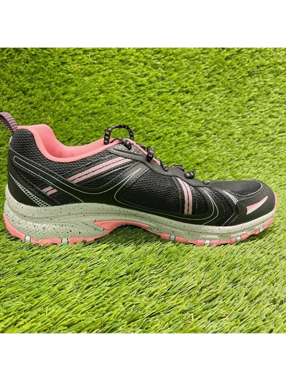 Skechers Hillcrest Vast Adventure Women Size 8 Black Pink Running Shoes Sneakers